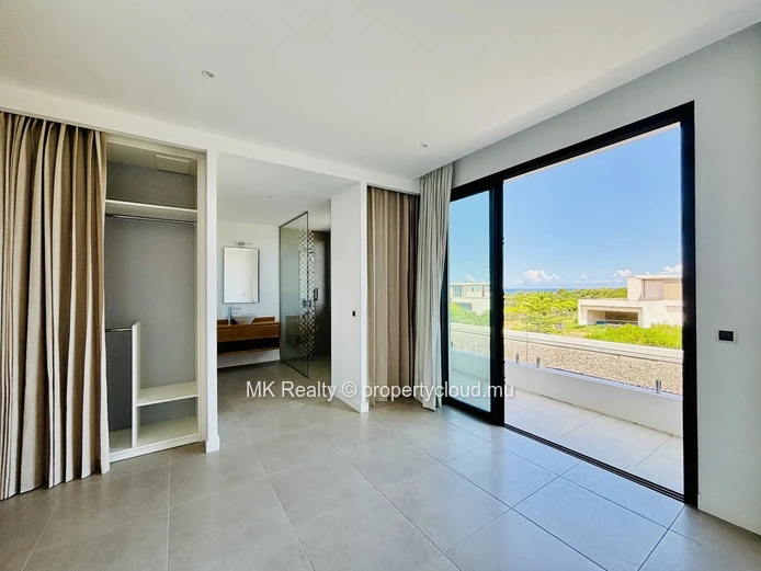 Villa For Sale In Tamarin