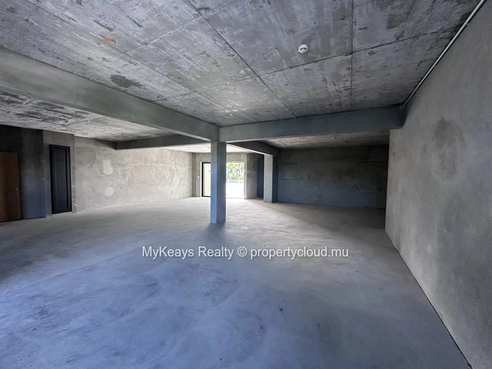 New professional office for rent in La Preneuse