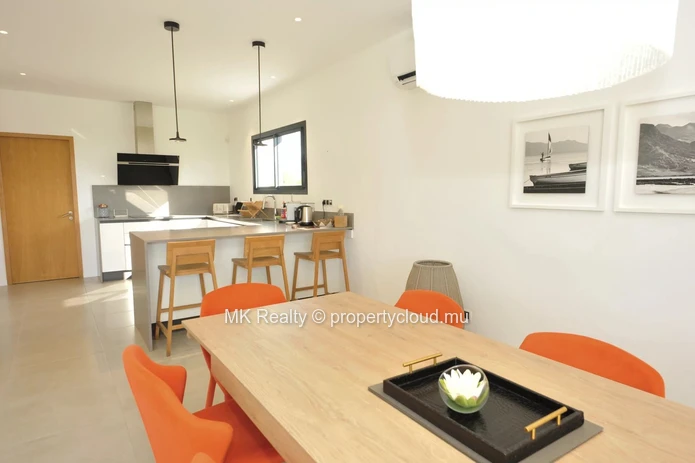 Villa For Sale In Tamarin