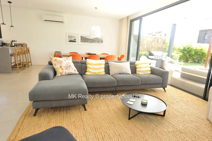 Villa For Sale In Tamarin