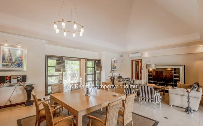 Villa For Sale In Tamarin