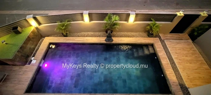New Villa – Secure Residence – Sea & Mountain Views