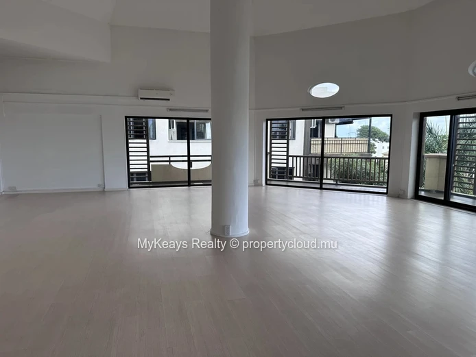 Offices for rent in Tamarin