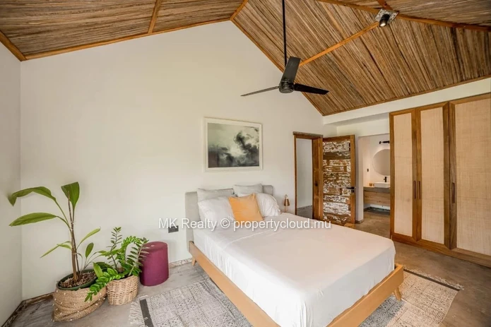 Villa For Sale In Black River