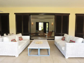 4 Bedroom Villa