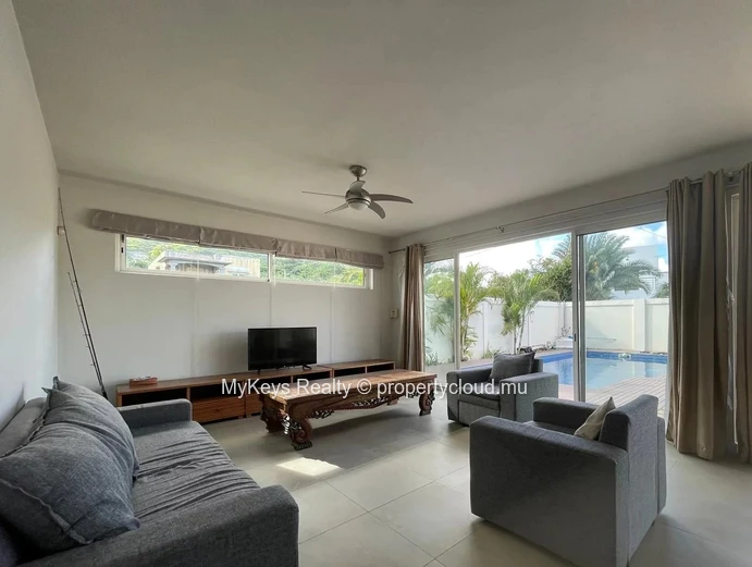Villa For Rent - 3 Bedrooms