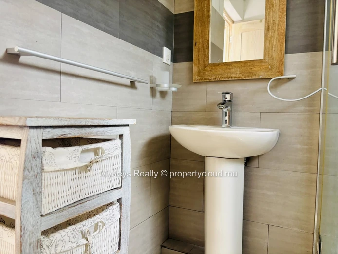 Duplex For Rent In Flic En Flac