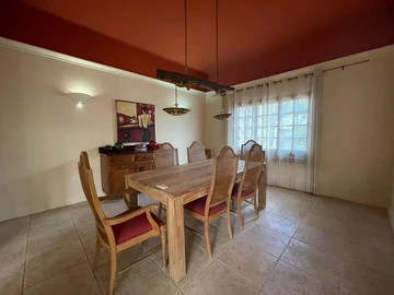 4 Bedroom Villa