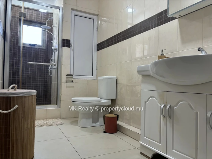 Apartment For Rent In Tamarin