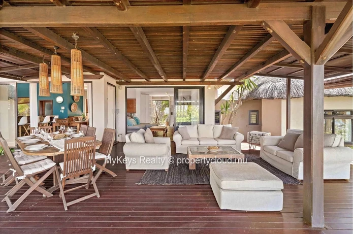 Exceptional 5-Bedroom Villa With Pool, Sea & Mountain Views