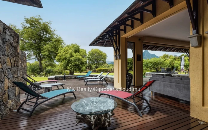 Villa For Sale In Tamarin