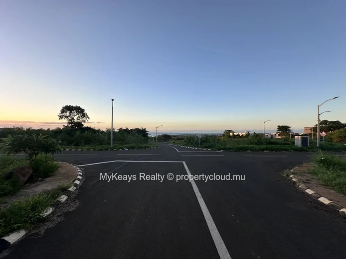 Land for sale in Albion