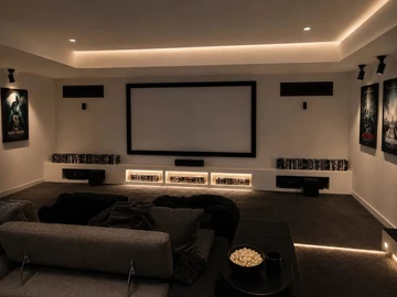 5 Bedroom Villa