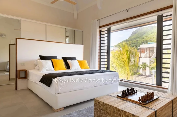 Direct Sea Access - Prestigious Marina