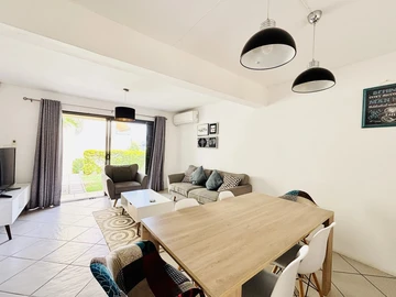 3 Bedroom Townhouse, Duplex