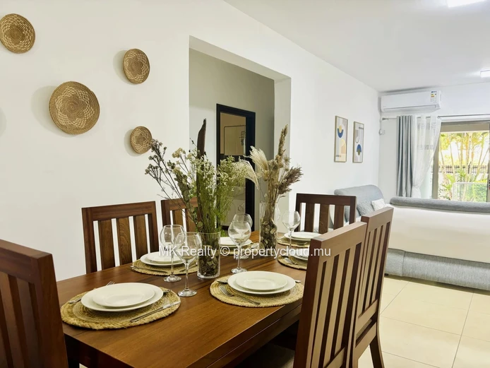 Apartment For Rent In Tamarin
