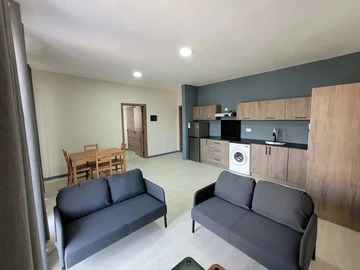2 Bedroom Apartment
