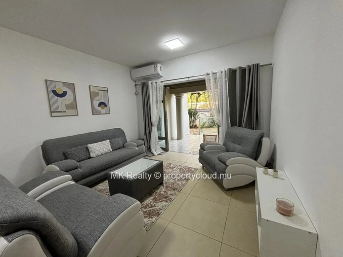 Apartment For Rent In Tamarin