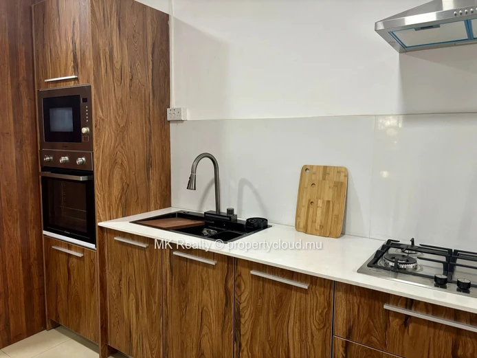 Apartment For Rent In Tamarin