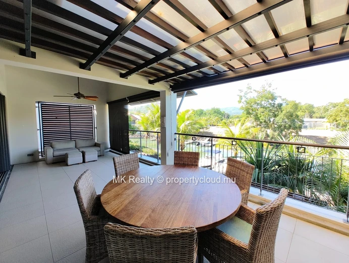 Appartement À Vendre À Rivière Noire