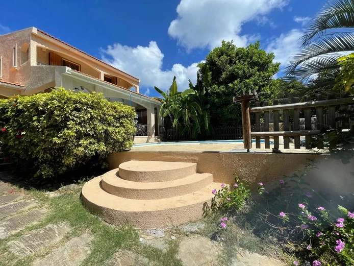 Spacious Villa For Rent - Pet Friendly