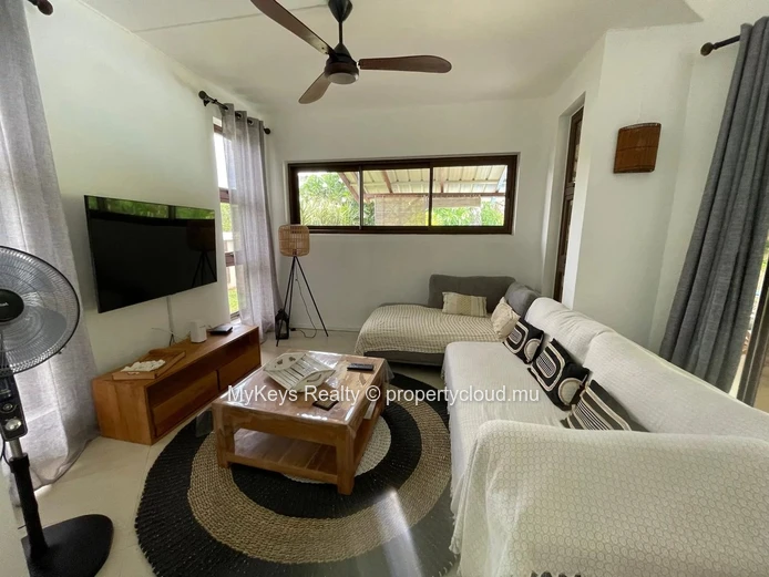 Villa Meublée A Vendre– Grand Jardin