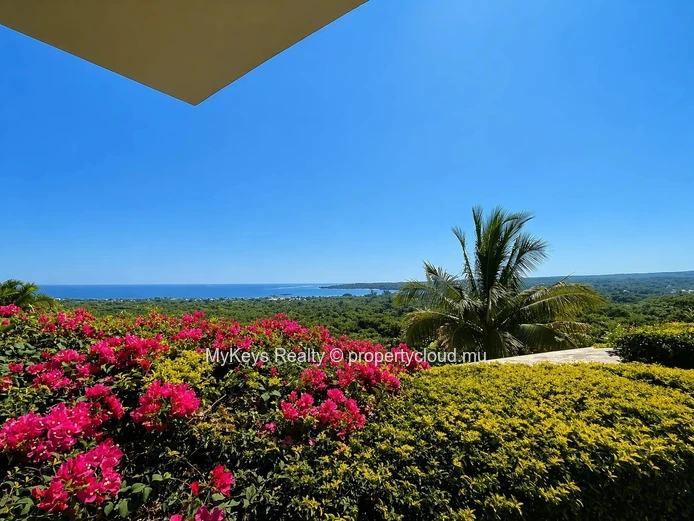 Apartment For Rent - Panoramic Seaview And Garden
