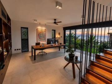 5 Bedroom Villa