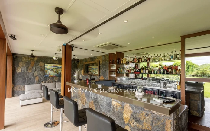 Villa For Sale In Tamarin