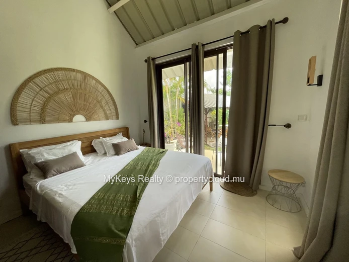 Villa Meublée A Vendre– Grand Jardin