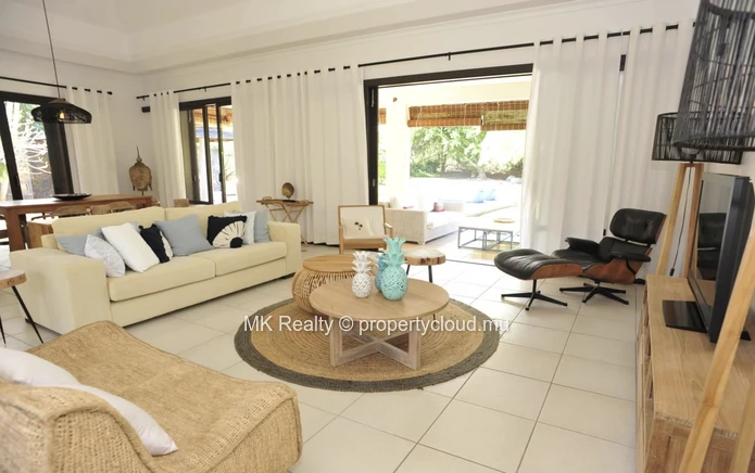 Villa For Sale In Tamarin