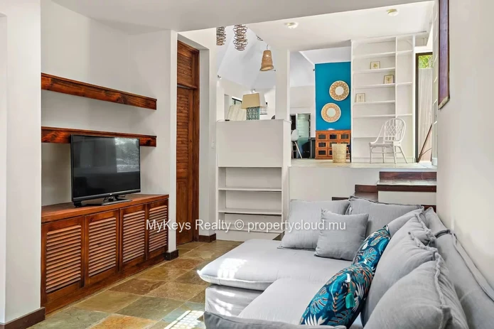 Exceptional 5-Bedroom Villa With Pool, Sea & Mountain Views