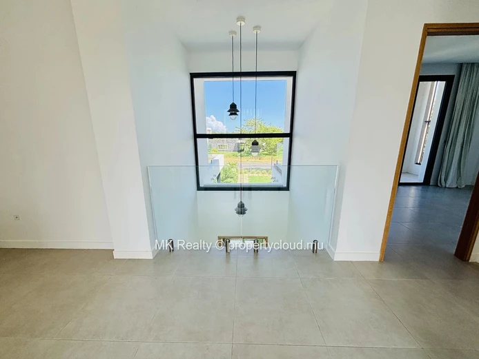 Villa For Sale In Tamarin