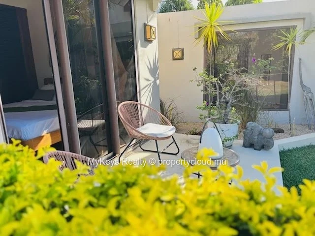 Villa Meublée A Vendre– Grand Jardin