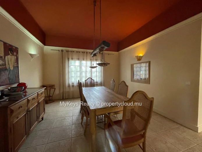 Large Garden – Detached House – Pet Friendly