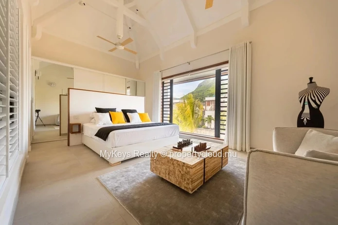 Direct Sea Access - Prestigious Marina