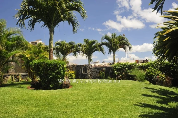 Villa For Sale In Flic En Flac