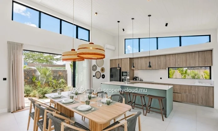 Villas For Sale In Tamarin
