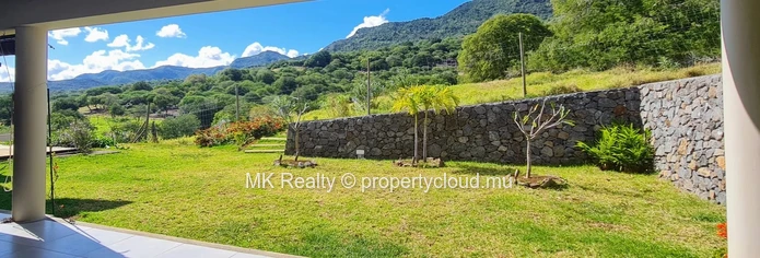 Villa For Sale In Rivière Noire